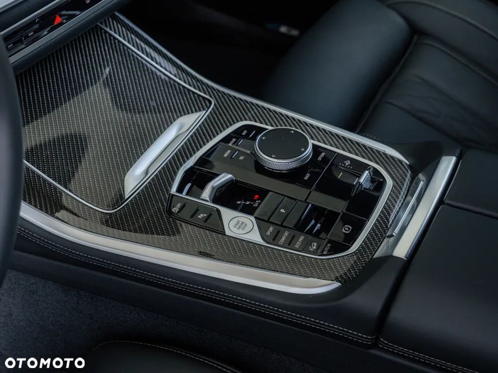 BMW X5 xDrive40i - 15