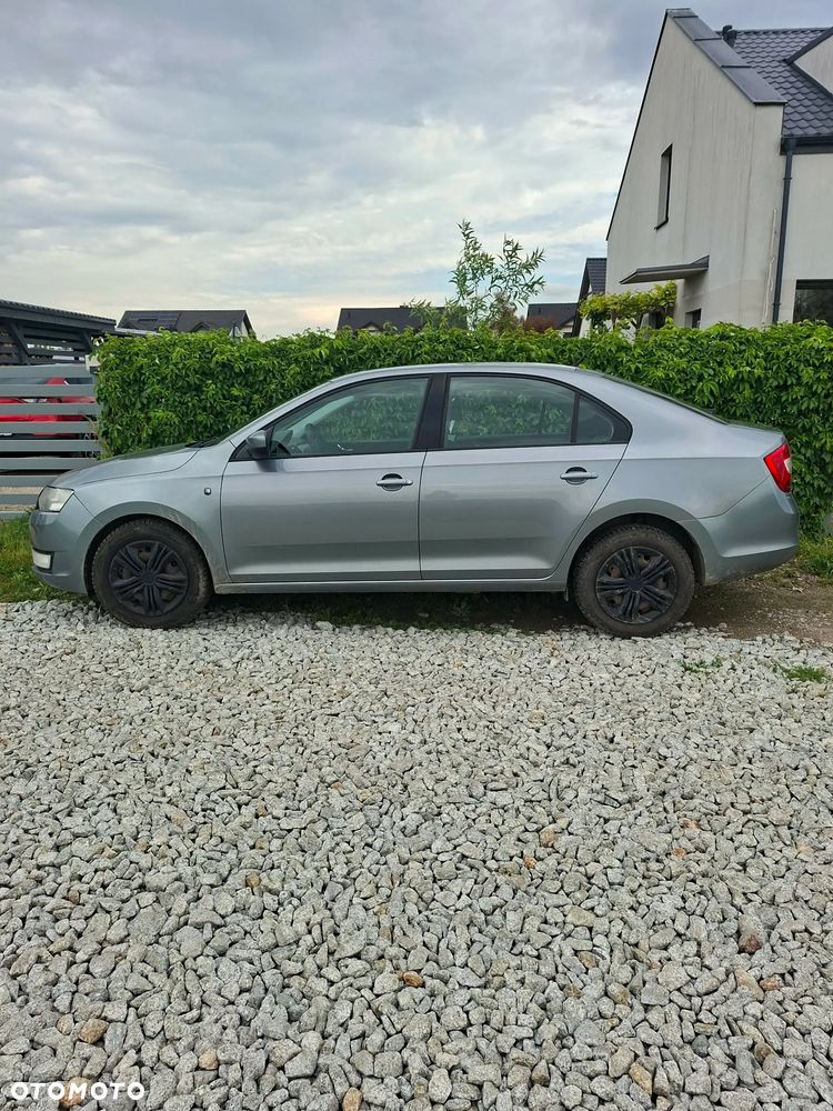 Skoda RAPID 1.2 TSI Active - 3