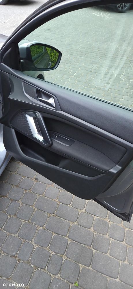 Peugeot 308 1.6 HDi Style - 27