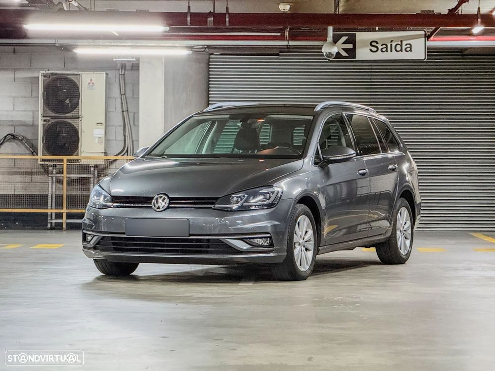 VW Golf Variant 1.6 TDi Confortline DSG - 11
