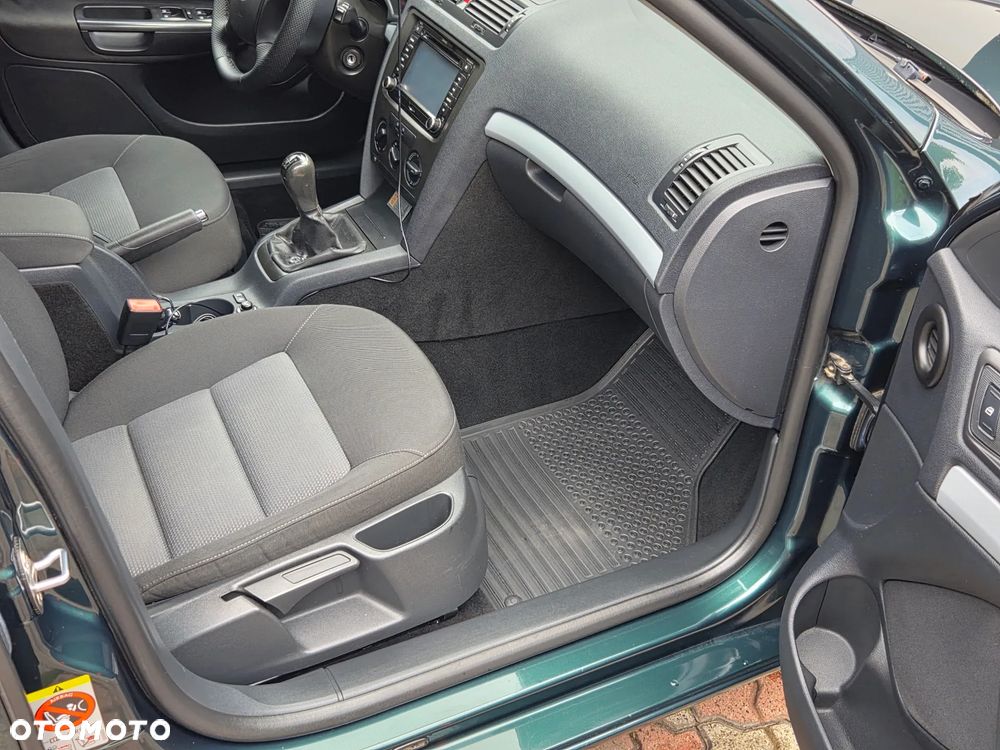 Skoda Octavia - 10
