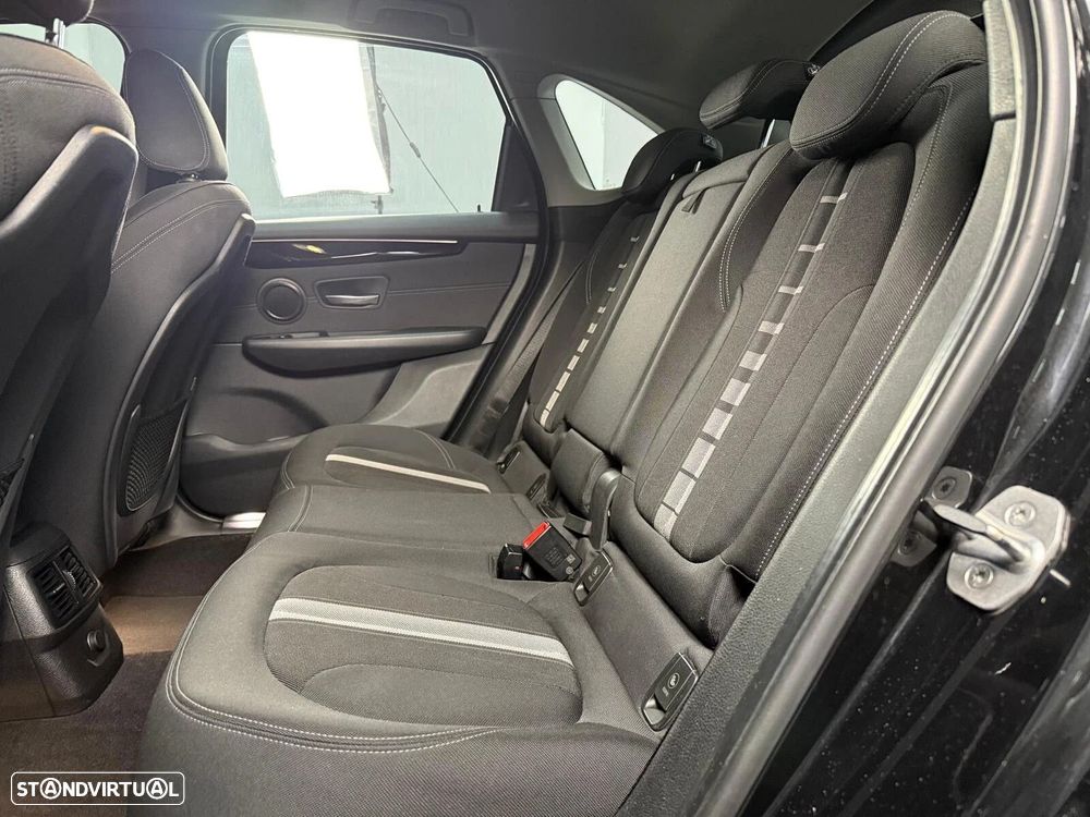 BMW 216 Active Tourer d Line Sport - 13