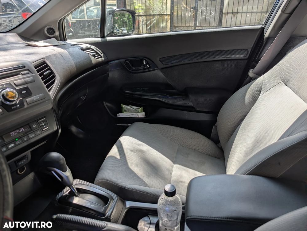 Honda Civic 1.8i Aut Sport - 8