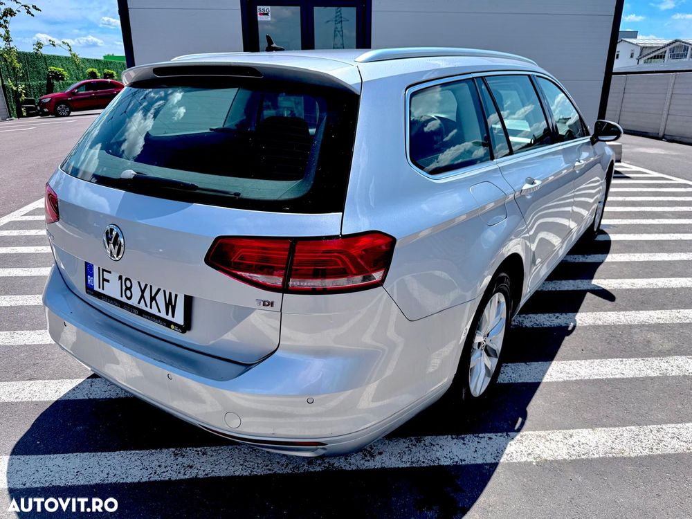 Volkswagen Passat - 4
