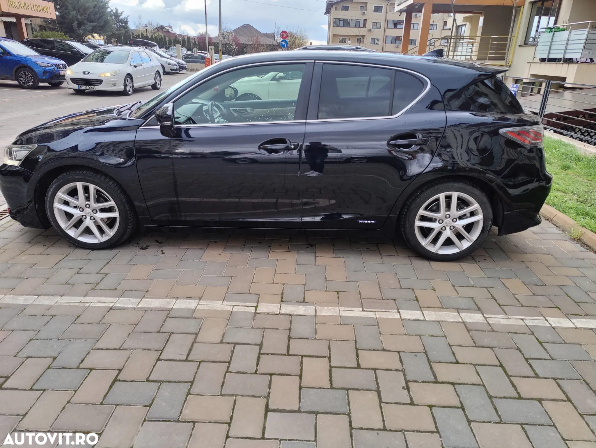 Lexus CT 200h - 3