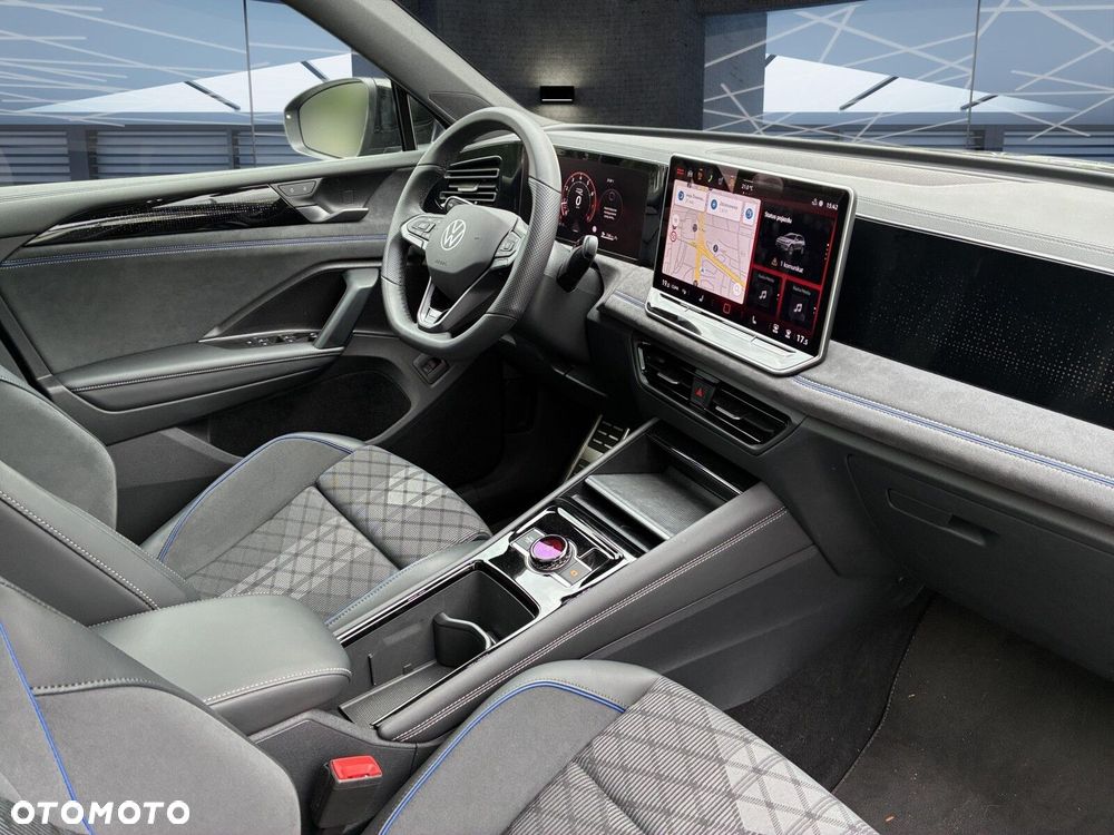 Volkswagen Tiguan - 28