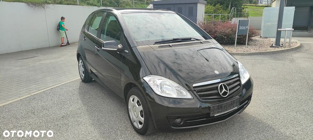 Mercedes-Benz Klasa A 160 BlueEFFICIENCY Elegance - 3