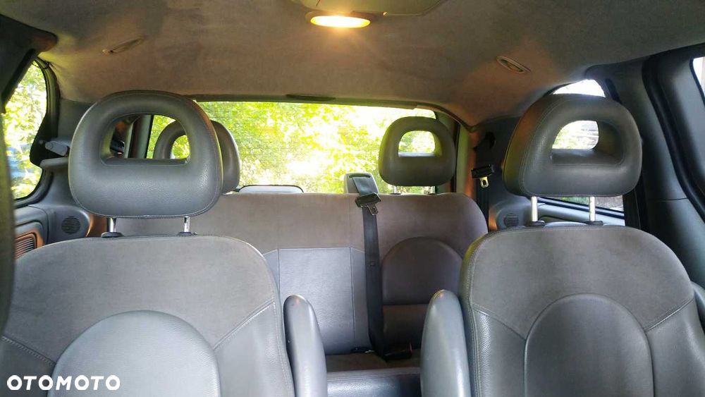 Chrysler Voyager - 8