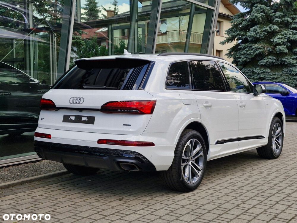 Audi Q7 - 9