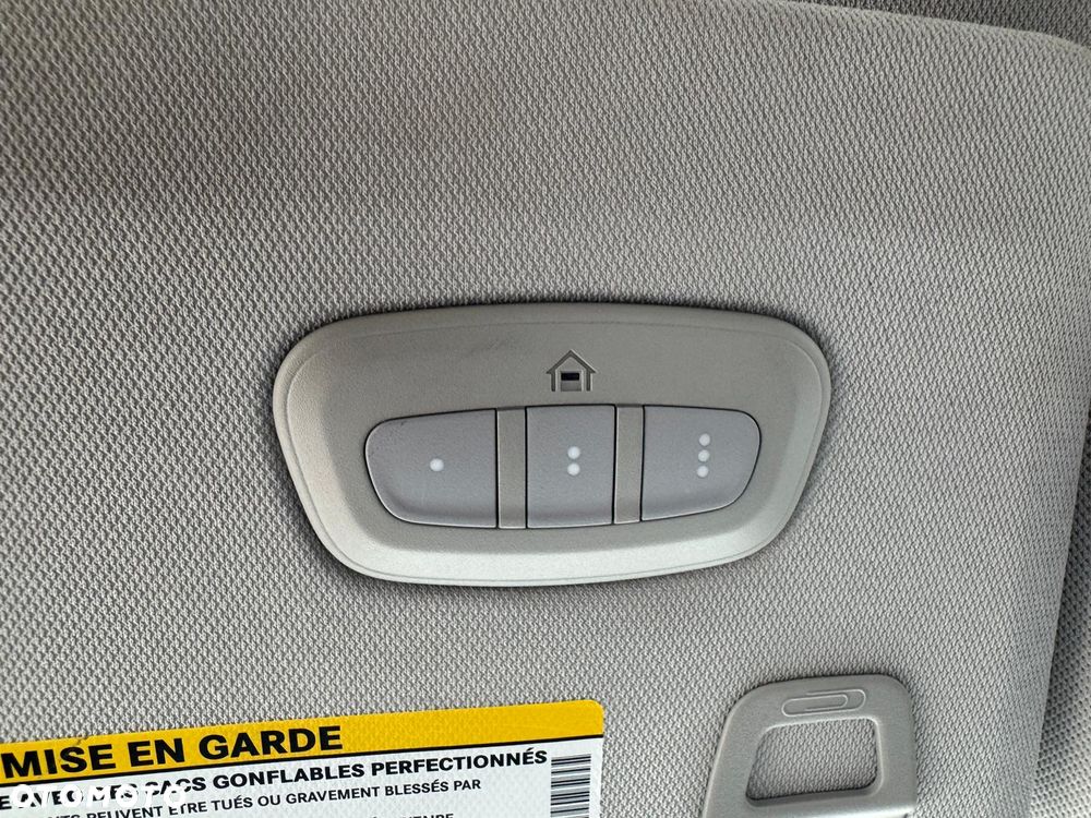 Jeep Grand Cherokee - 21