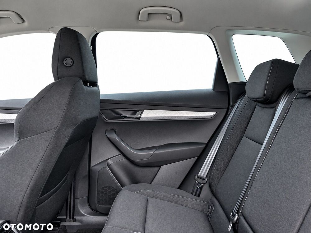 Skoda Karoq 1.5 TSI ACT Edition 130 DSG - 31