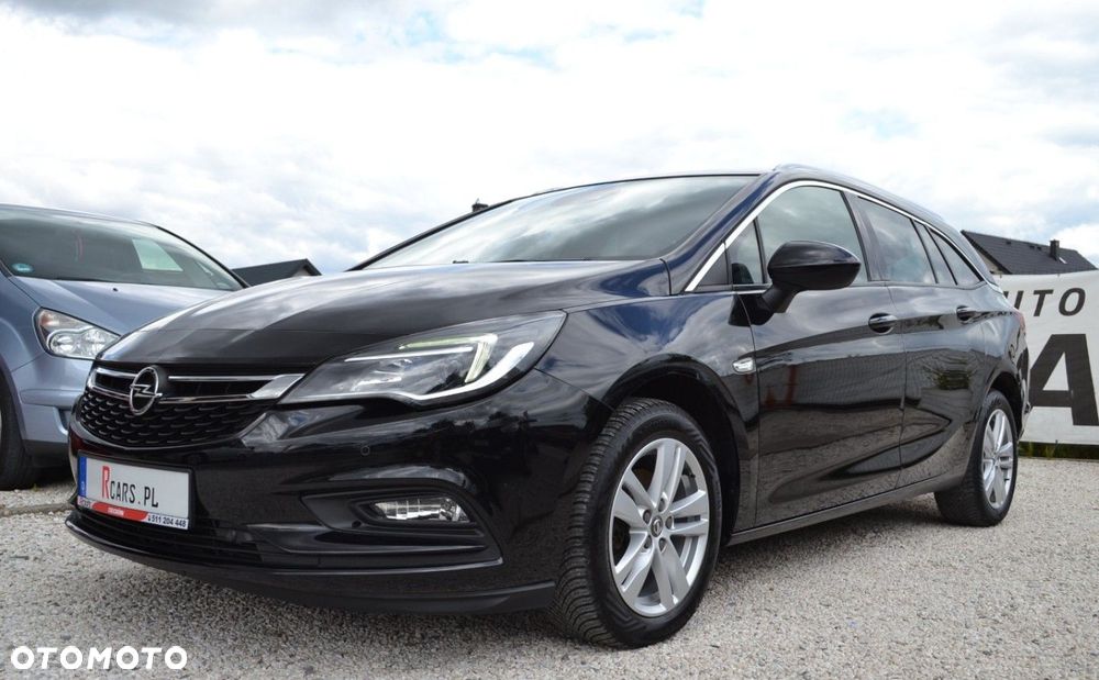 Opel Astra 1.4 Turbo Innovation - 17