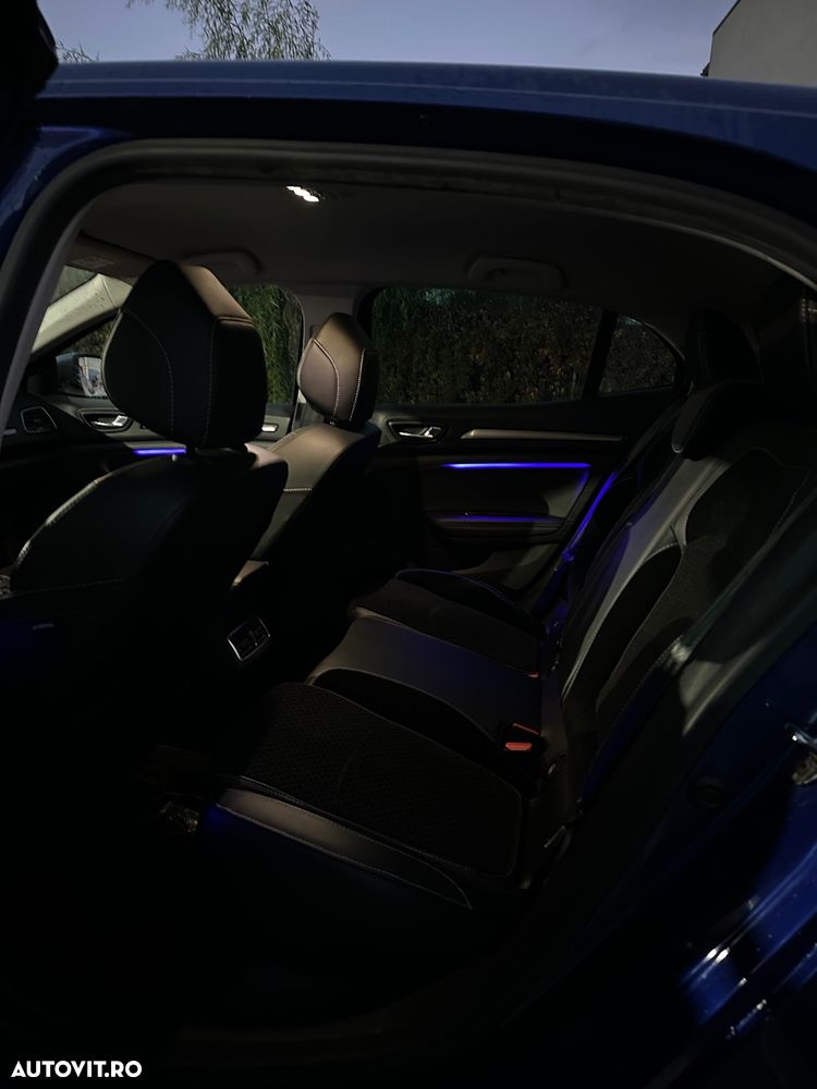 Renault Megane TCe 140 GPF GT LINE - 10