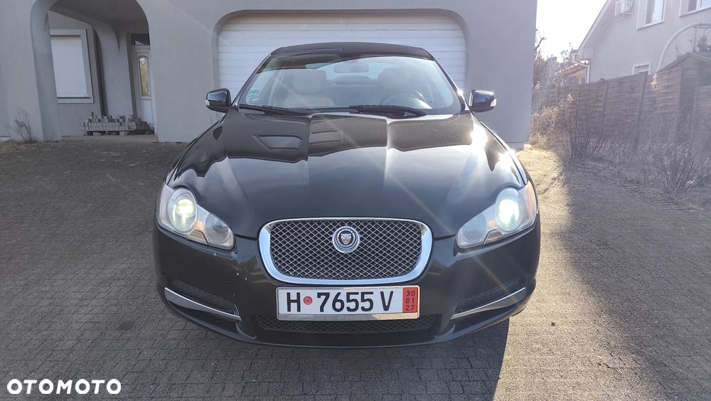 Jaguar XF 3.0 V6 Luxury - 28