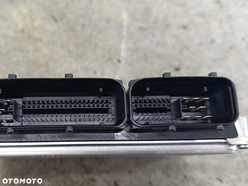 KOMPUTER, STEROWNIK VW PASSAT B5 FL 4B0906018DH 0261207928  BOSCH 1.8 T 20V - 3