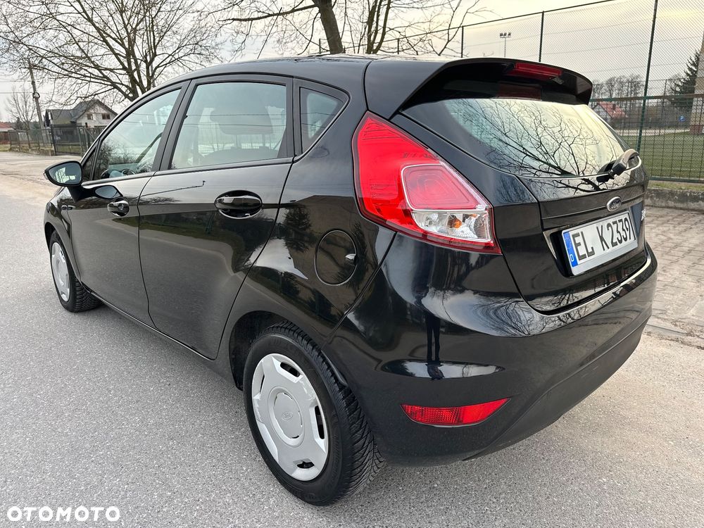 Ford Fiesta - 8