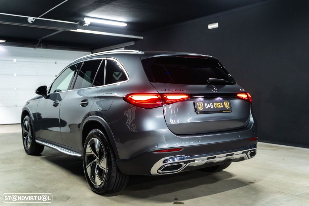 Mercedes-Benz GLC 300 e 4Matic 9G-TRONIC Avantgarde Advanced - 2