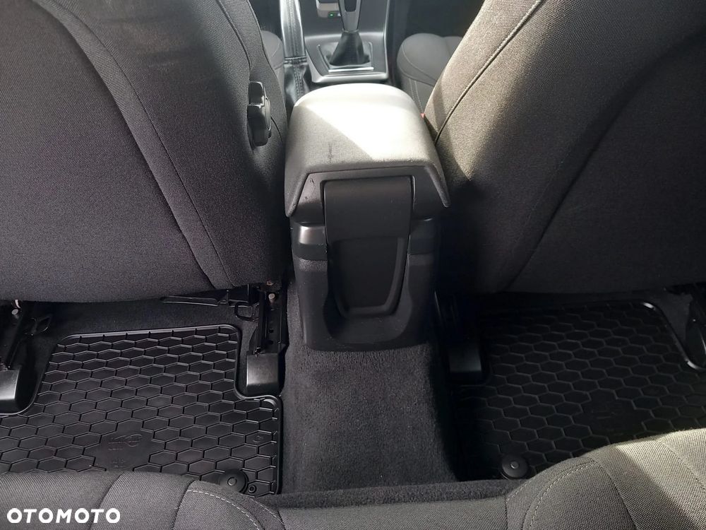 Volvo V40 D2 Kinetic - 20