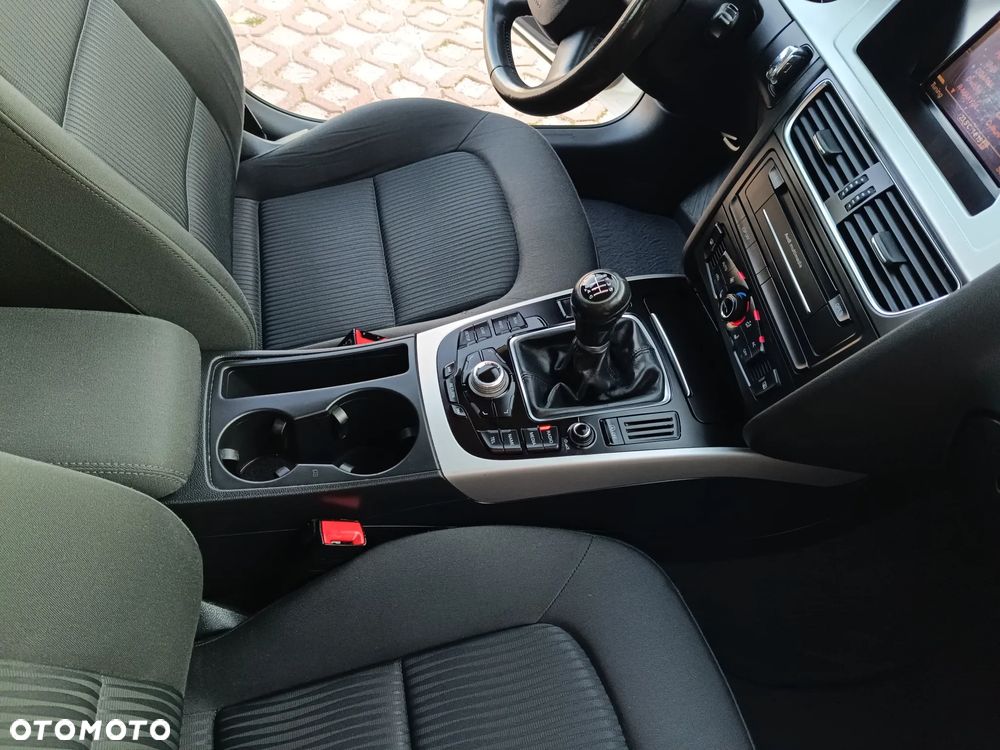 Audi A4 Avant 2.0 TDI - 13