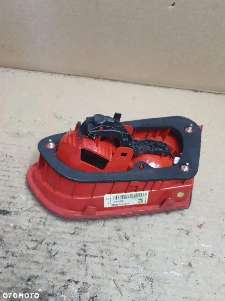LAMPA KLAPY PRAWY TYŁ SEAT LEON II LIFT 1P0945094G - 3