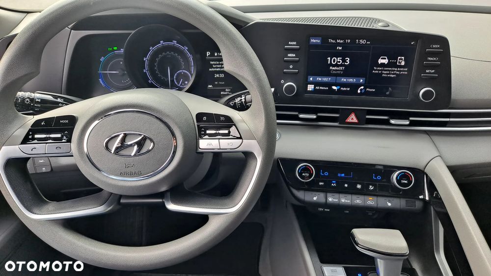 Hyundai Elantra ver-1-6-comfort - 28