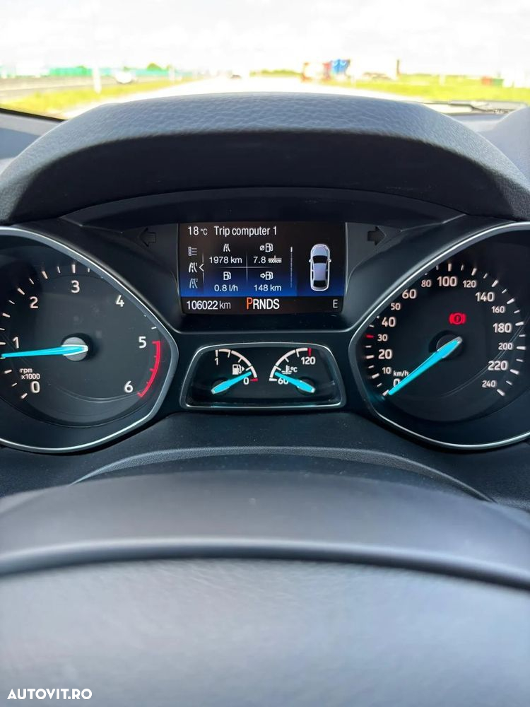Ford Kuga 2.0 TDCi 4WD Powershift Titanium - 11