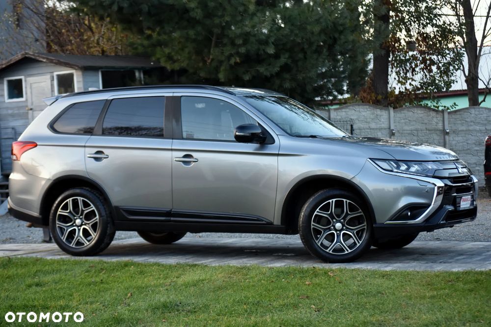 Mitsubishi Outlander 2.0 4WD CVT Diamant Edition+ - 12