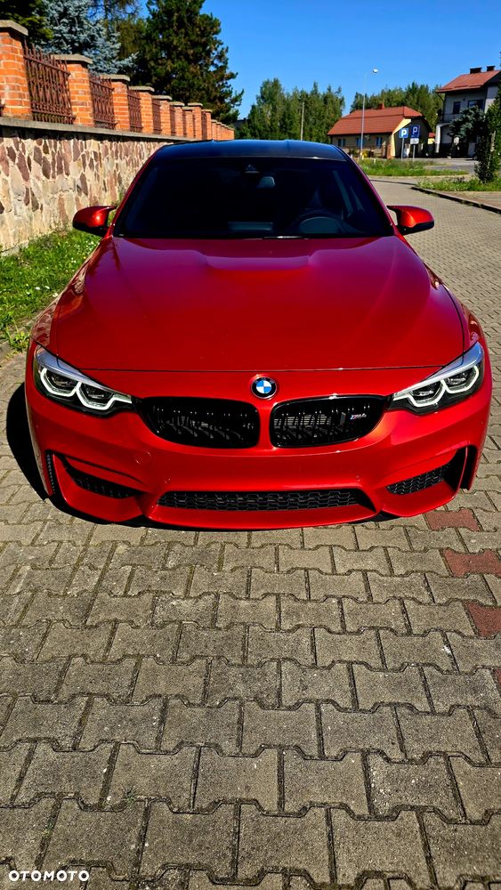 BMW M4 Coupe DKG Competition - 9