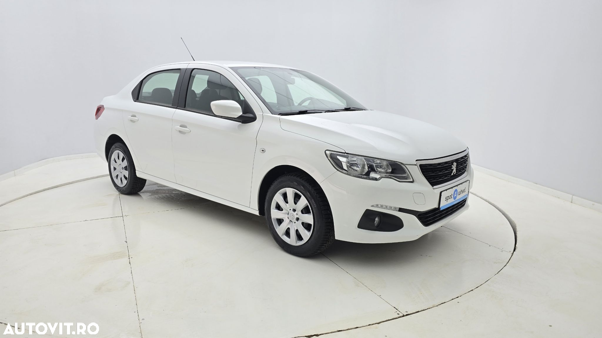 Peugeot 301 1.5 BlueHDI FAP Active - 4