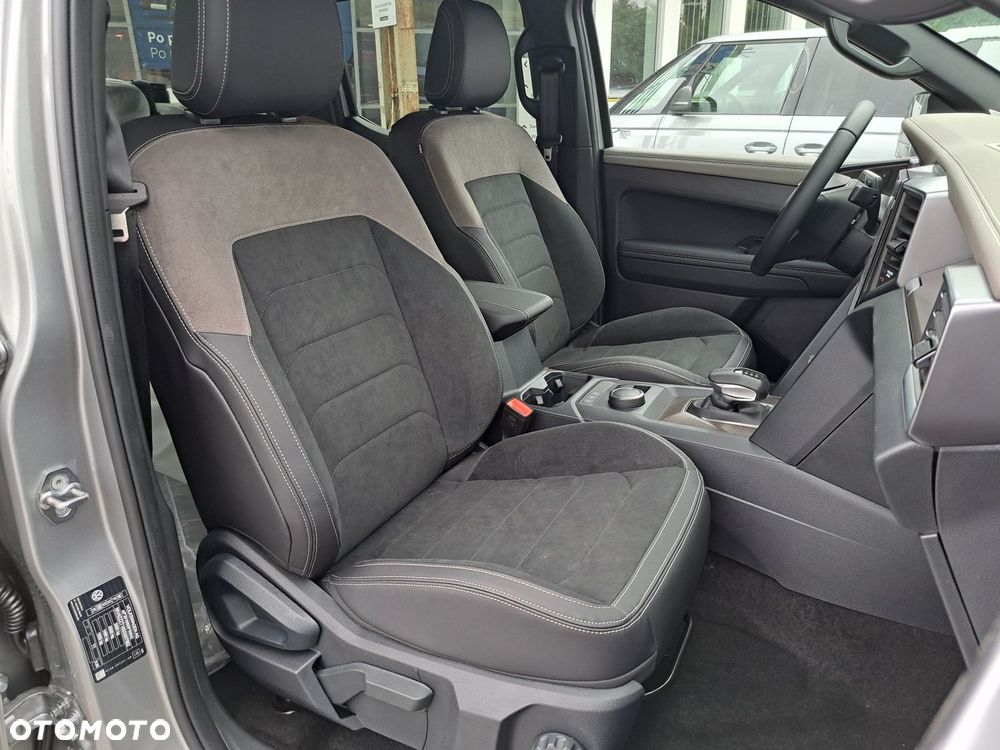 Volkswagen Amarok - 21