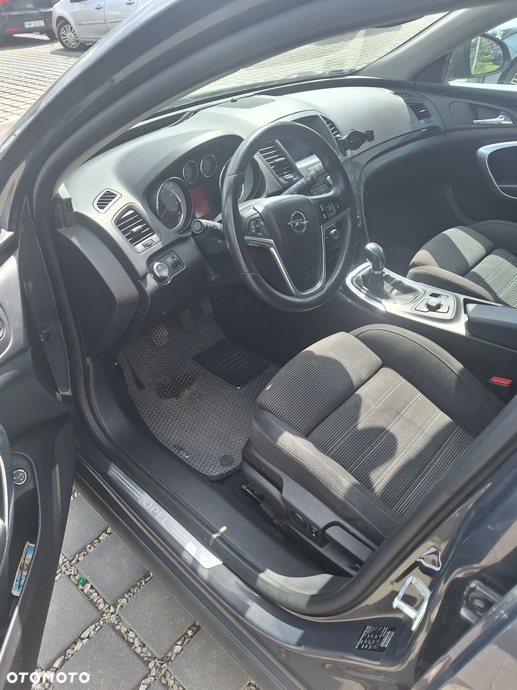 Opel Insignia 2.0 CDTI - 8