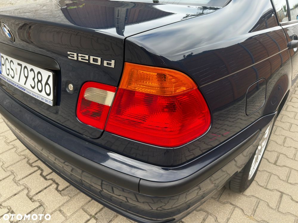 BMW Seria 3 320d - 16