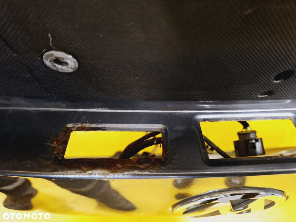 KLAPA SZYBA TYŁ TYLNA POKRYWA BAGAŻNIKA KLAPA SZYBA BAGAŻNIKA TYŁ VW TOURAN I LAK: LD7X NR263 - 15