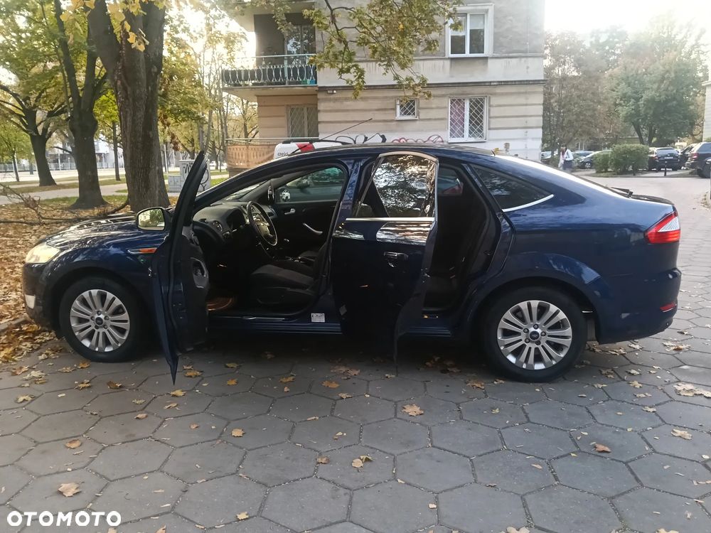 Ford Mondeo - 24