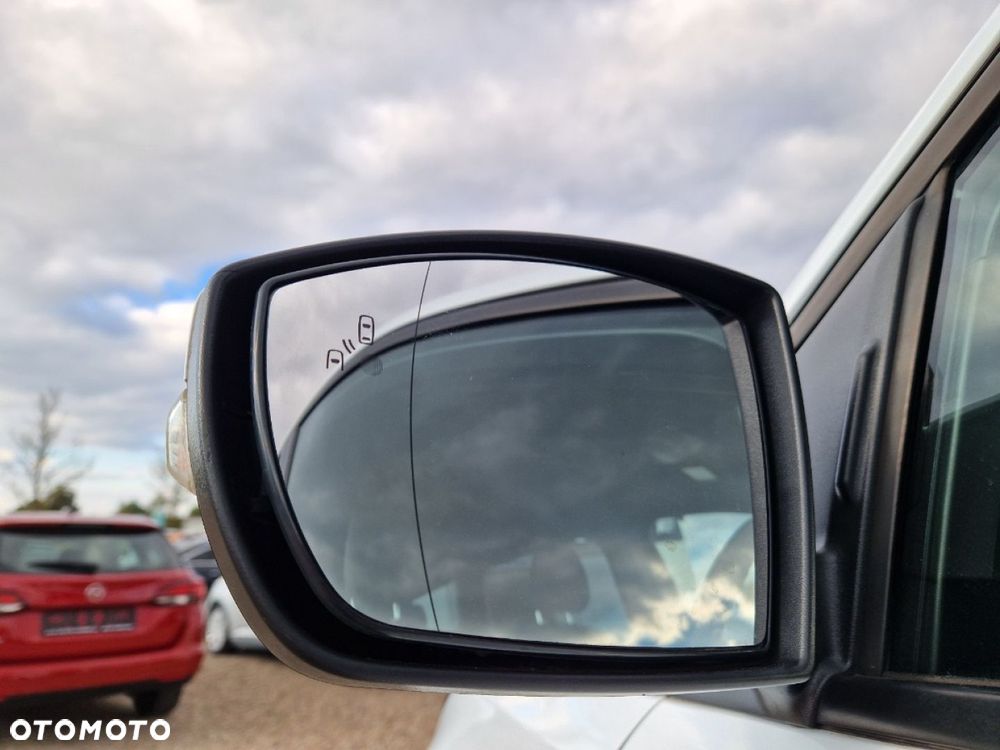 Ford Kuga 1.5 EcoBoost 2x4 ST-Line - 16