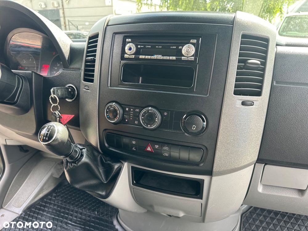 Volkswagen Crafter 2.0tdi 160ps L2H1 Klima stan extra - 2