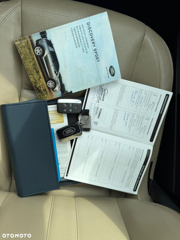 Land Rover Discovery Sport - 13