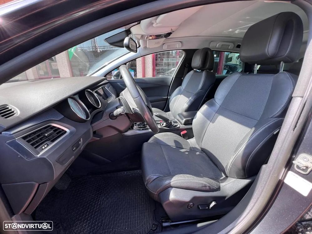 Peugeot 508 SW - 12