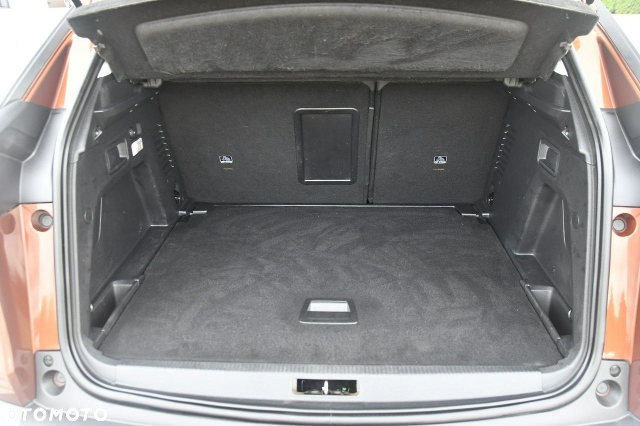 Peugeot 3008 - 18