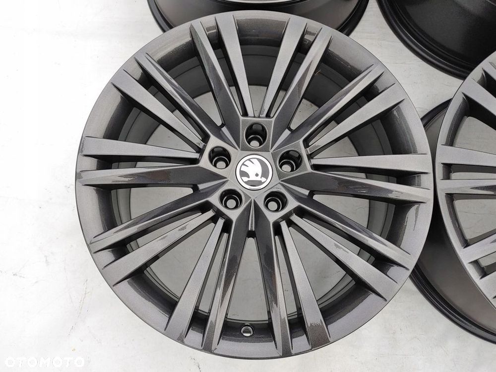 FELGI SKODA OCTAVIA III IV KODIAQ ENYAQ EV SUPERB III 3V0 19 ORYGINAŁ - 3