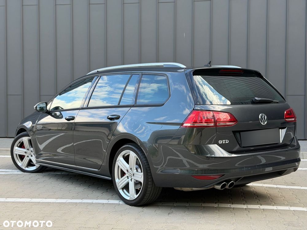 Volkswagen Golf GTD 2.0 TDI SCR DSG - 11