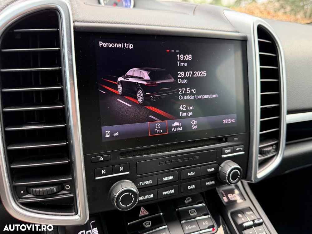 Porsche Cayenne Diesel Platinum Edition - 8