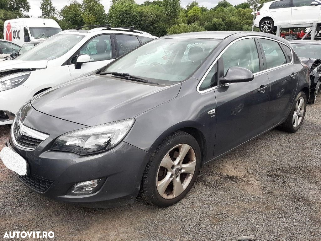 CD player Opel Astra J 2010 HATCHBACK 1.7 CDTI DTJ - 5