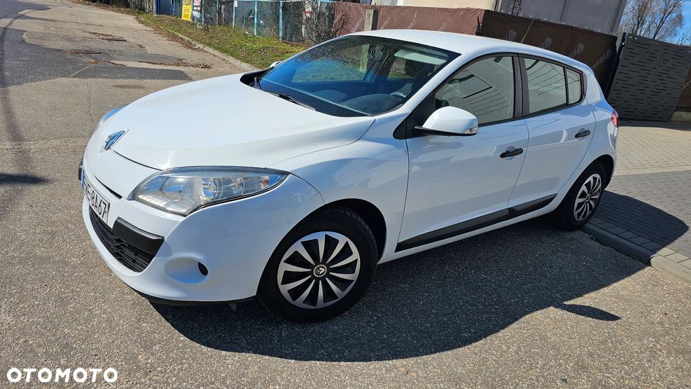 Renault Megane 1.5 dCi Authentique - 11
