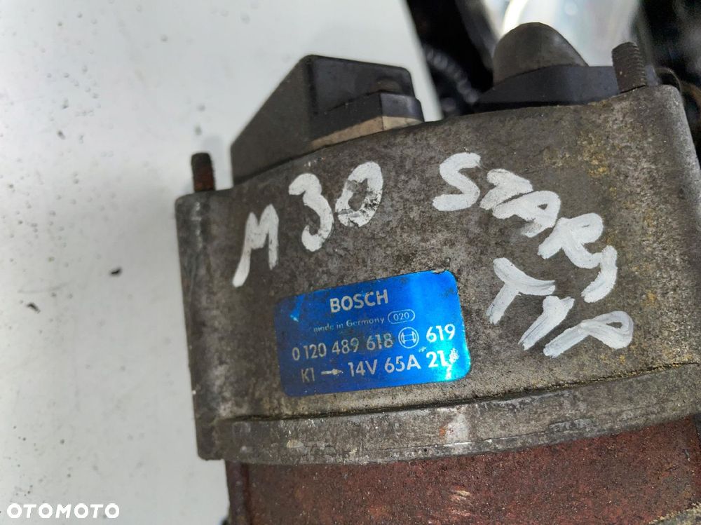 BMW E28 E24 M30 BOSCH ALTERNATOR 65A 0120489618 - 4