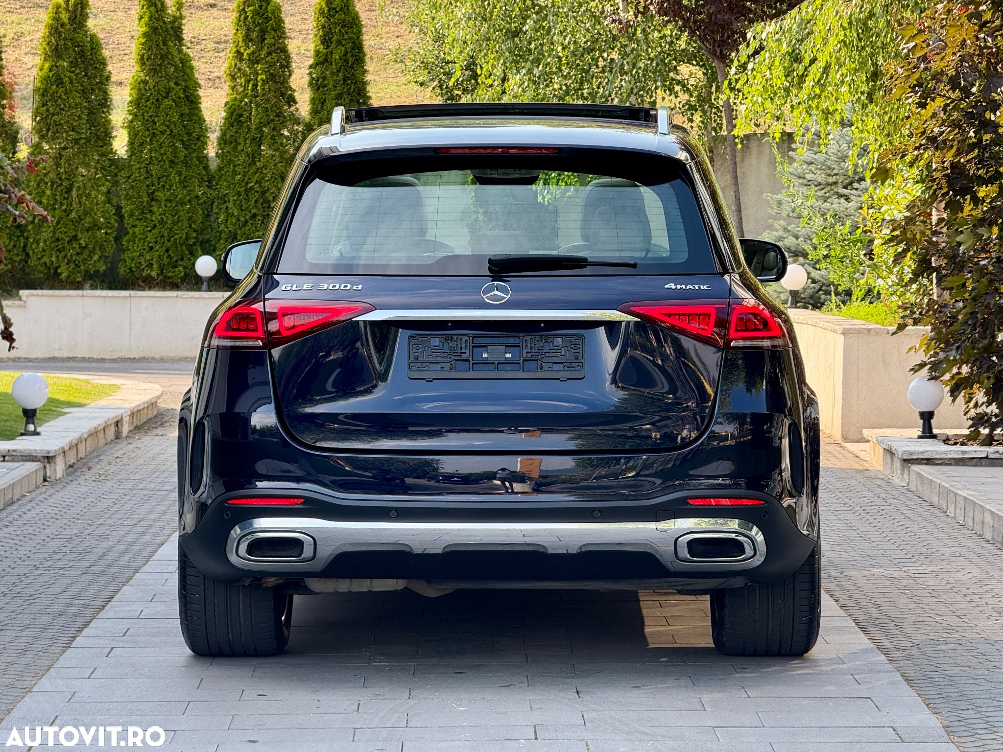 Mercedes-Benz GLE 300 d 4Matic 9G-TRONIC AMG Line - 5