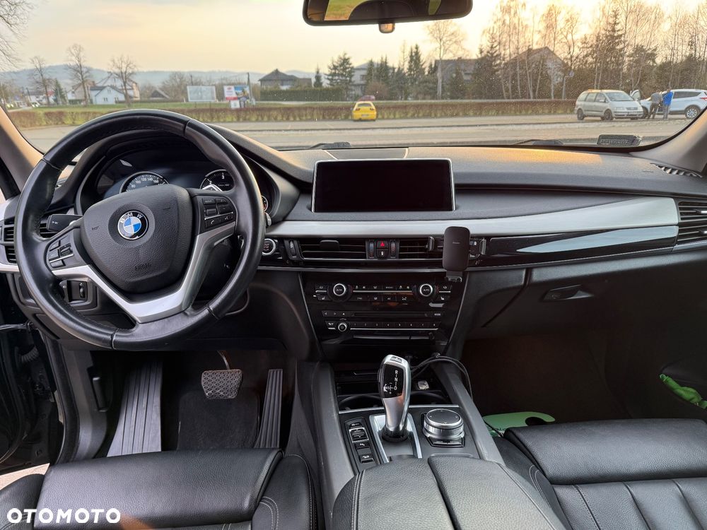 BMW X5 xDrive25d - 12