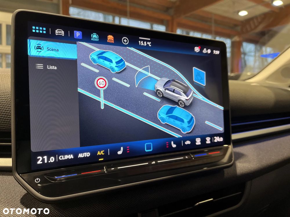 Volkswagen T-Roc 1.5 eTSI Life DSG - 19