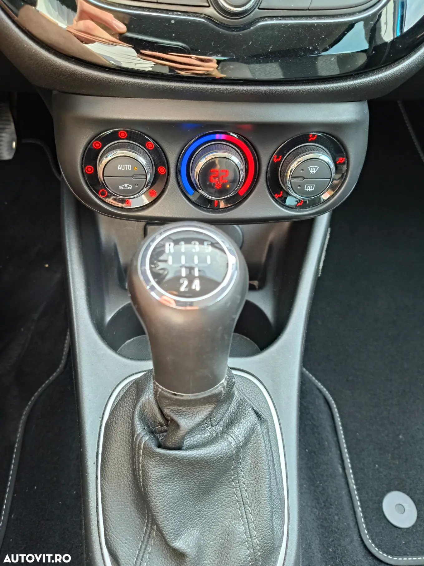 Opel Corsa 1.4 ECOTEC Enjoy - 19