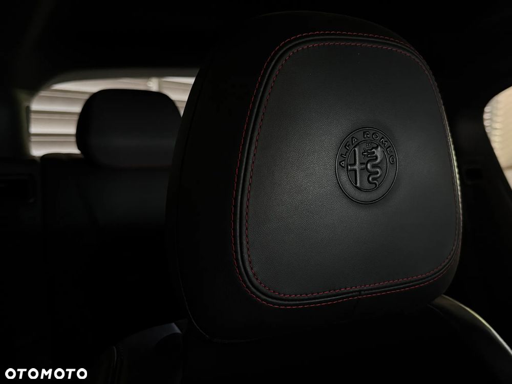 Alfa Romeo Stelvio 2.9 V6 Bi-Turbo Quadrifoglio Q4 - 28